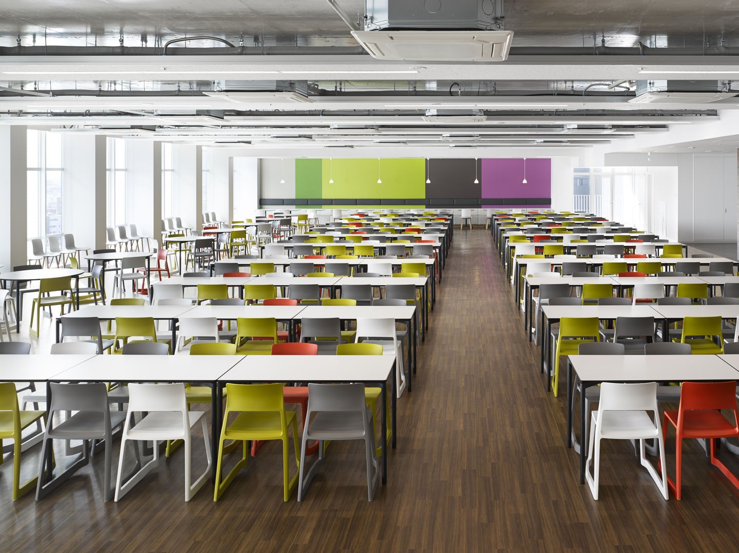 开云（中国） - 坐具|餐椅|办公家具|设计师家具|Tip Ton 餐椅